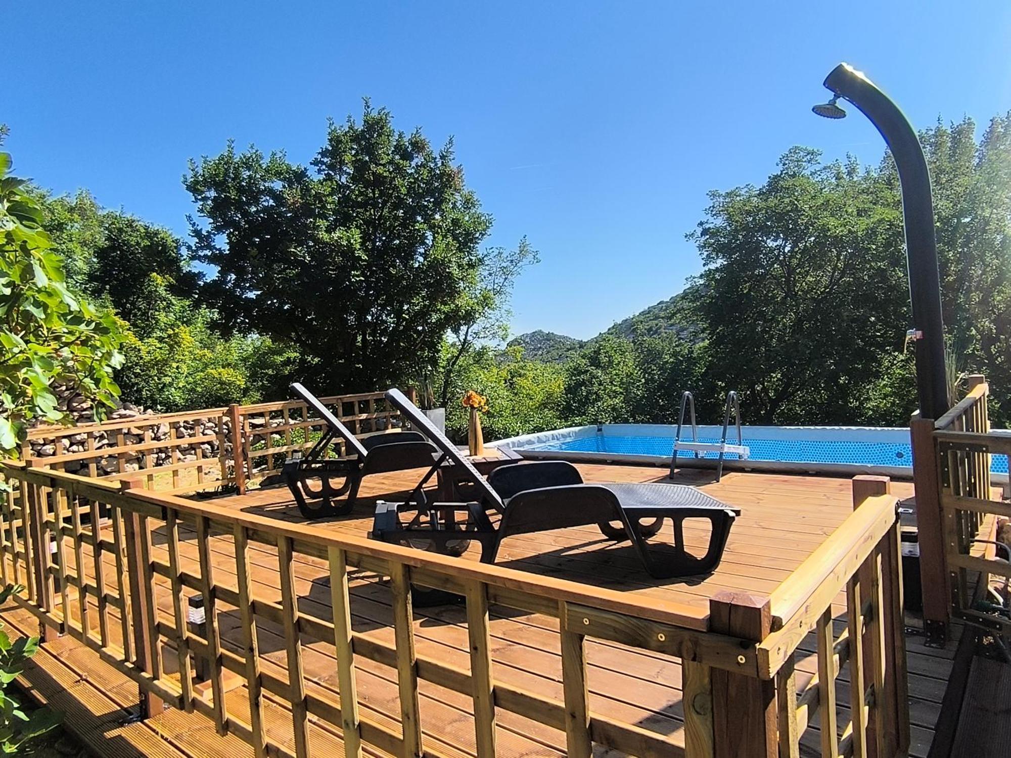 Holiday Home Lucija "" Private House With Pool "" ยาบลานัก ภายนอก รูปภาพ